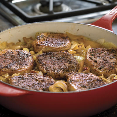 Pork Chops, Cabbage and Apples