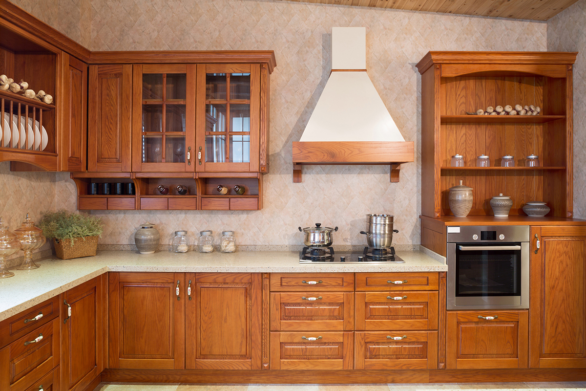 wood grain kitchen cabinets